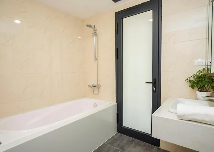 Sumitomo19 Linh Lang Serviced Apartments