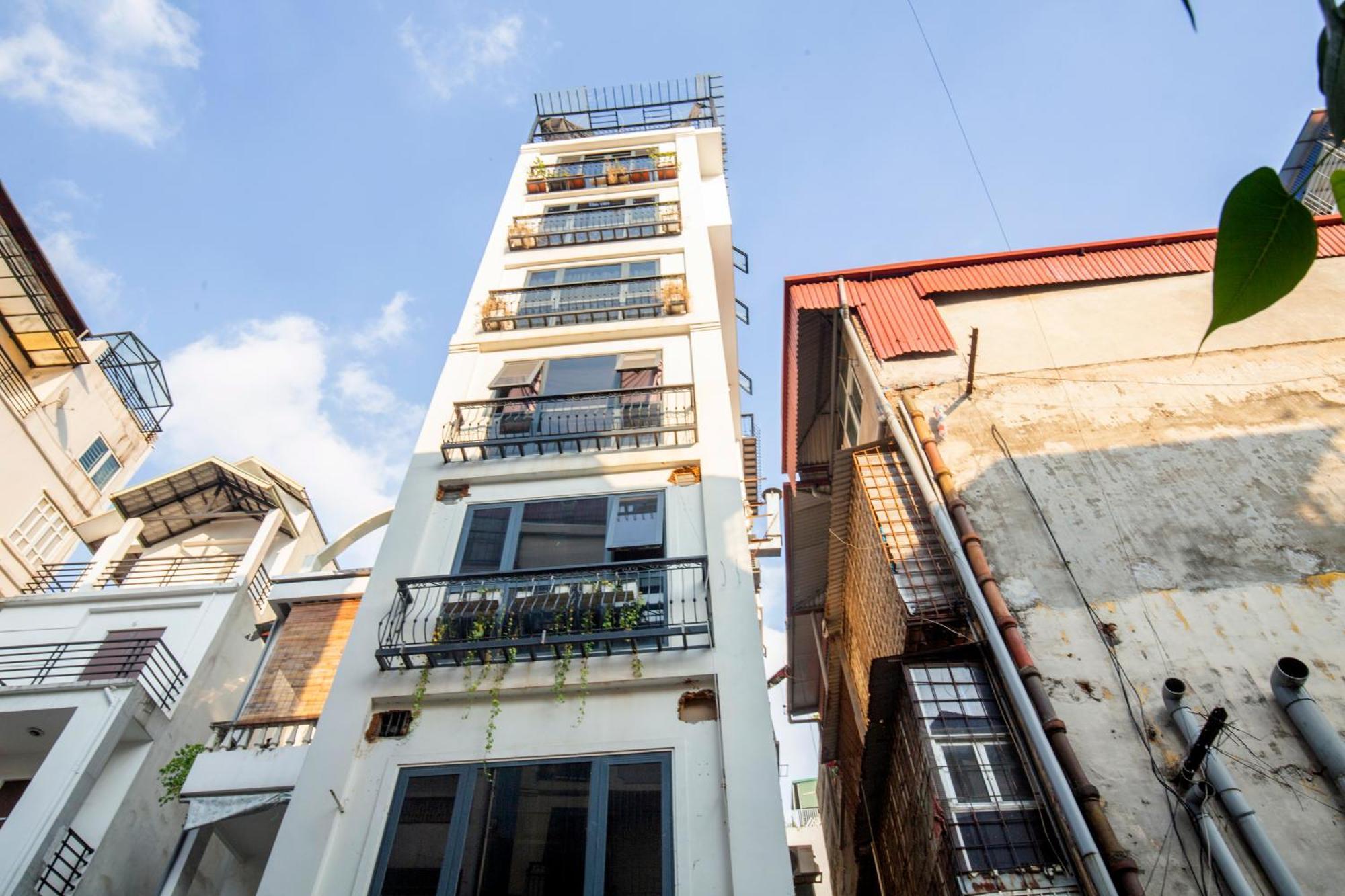 Sumitomo19 Linh Lang Serviced Apartment Hanoi